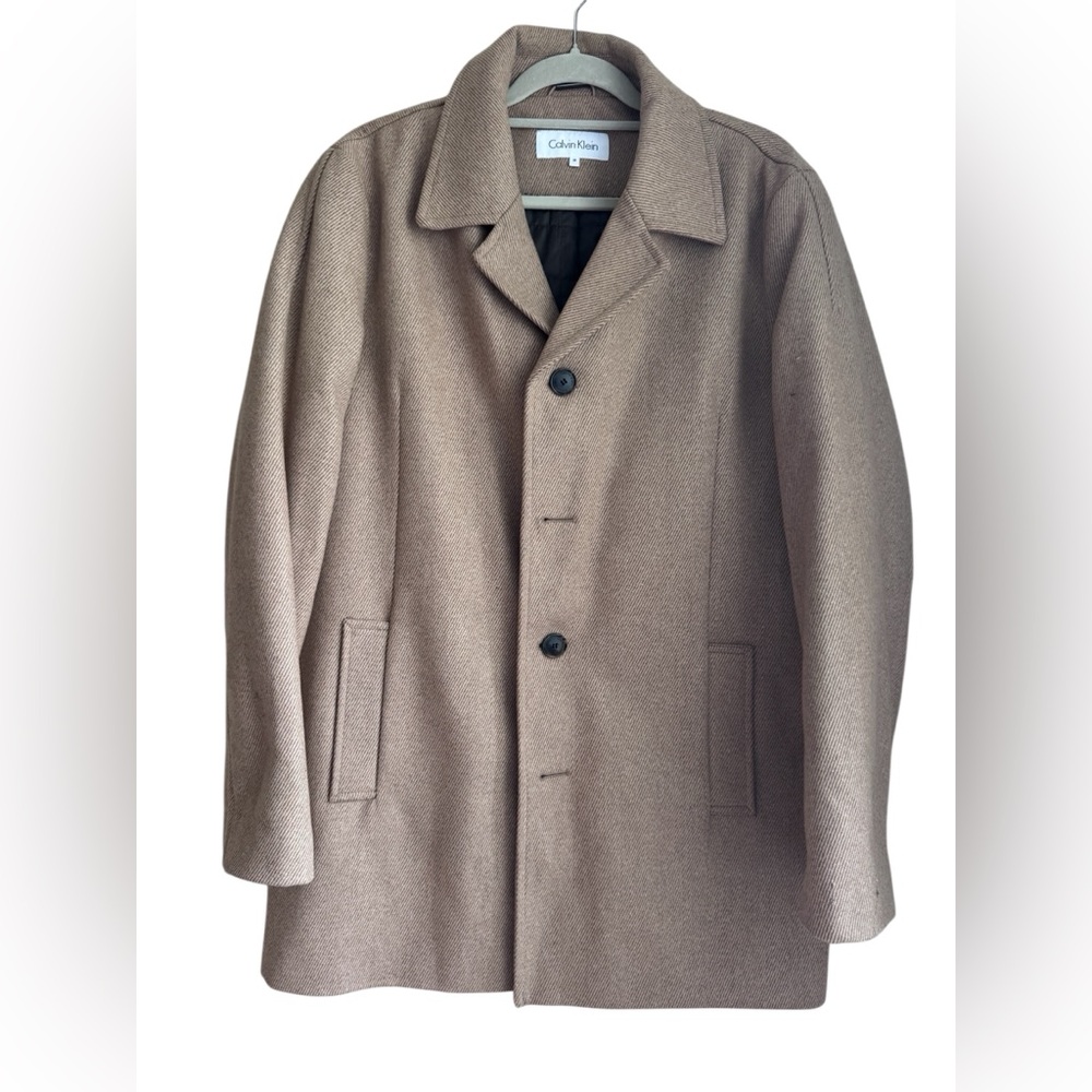 Calvin Klein Men's Tan Trench Coat medium 
Used
